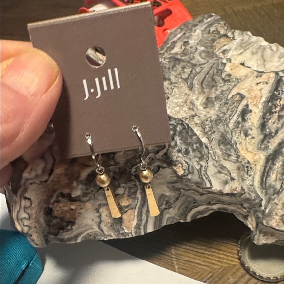 J. Jill Textured Gold Bar Dangle Earrings NWT (BJ111) - Picture 4 of 6